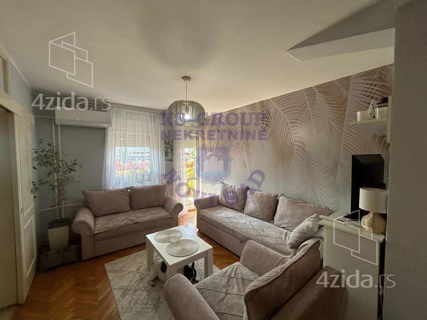 Troiposoban stan | 4zida
