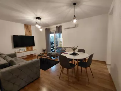 Bojadžinska | 4zida.rs