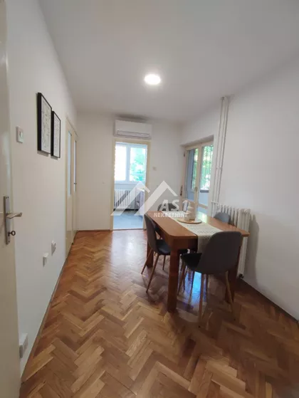 Gagarinova | 4zida.rs