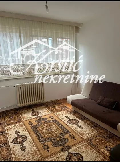 Zmaj Jovina | 4zida.rs