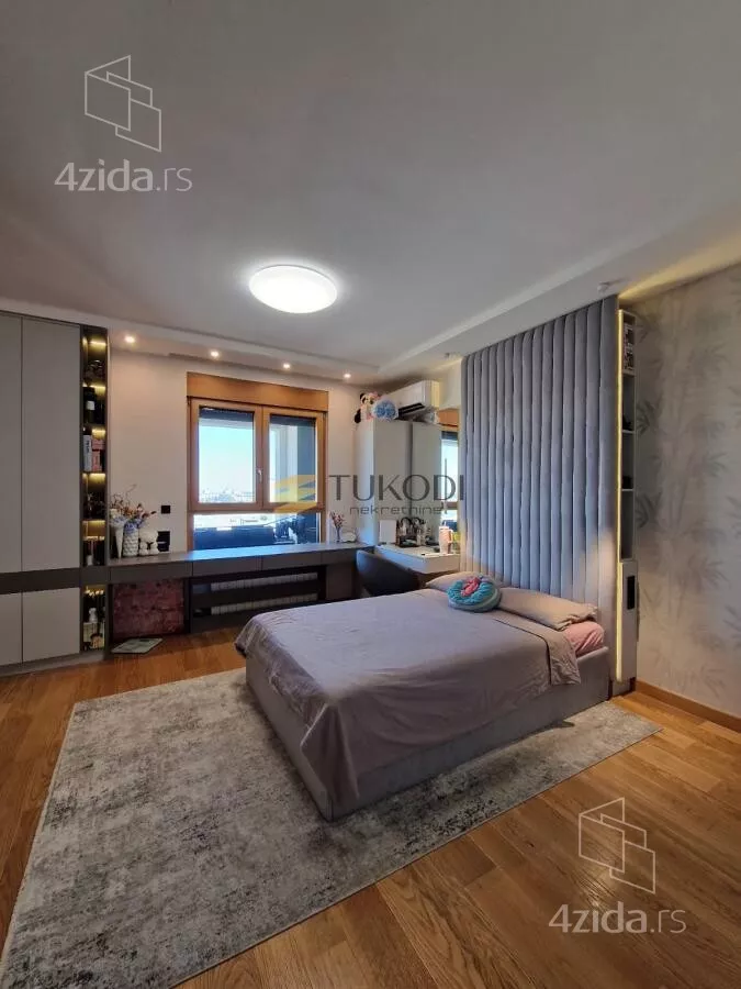 Petosoban stan | 4zida