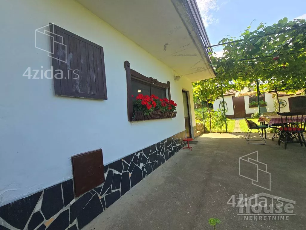 Kuća | 4zida