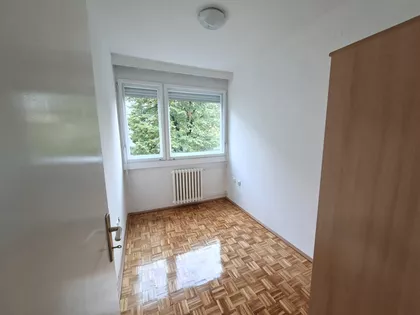 Dimitrija Tucovića 162 | 4zida.rs