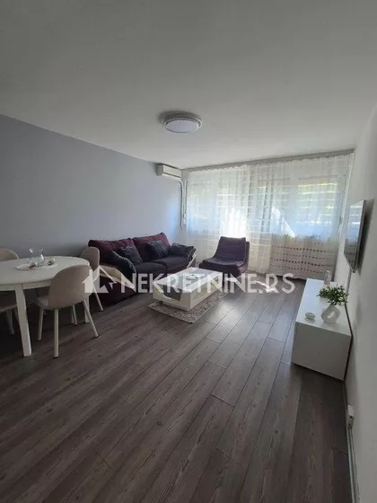 Bulevar Zorana Đinđića | 4zida.rs