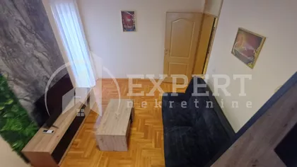 Momčila Milovanovića | 4zida.rs