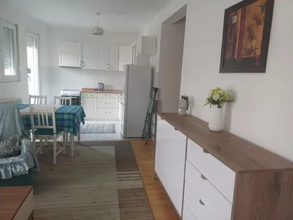 Paje Jovanovića 41 | 4zida.rs