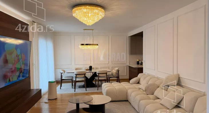 Petosoban stan | 4zida