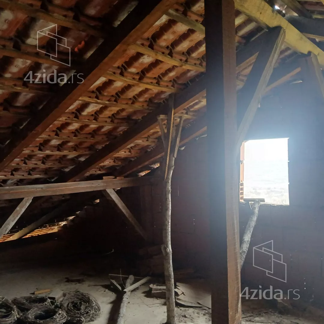 3-etažna kuća | 4zida