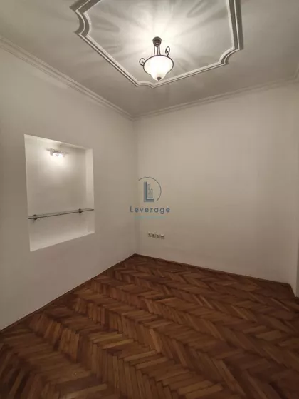 Patrijarha Varnave | 4zida.rs