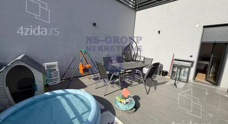 Troiposoban stan | 4zida