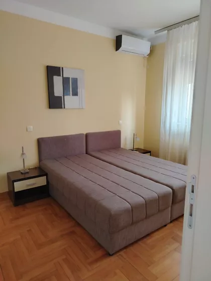 Skadarska 12 | 4zida.rs