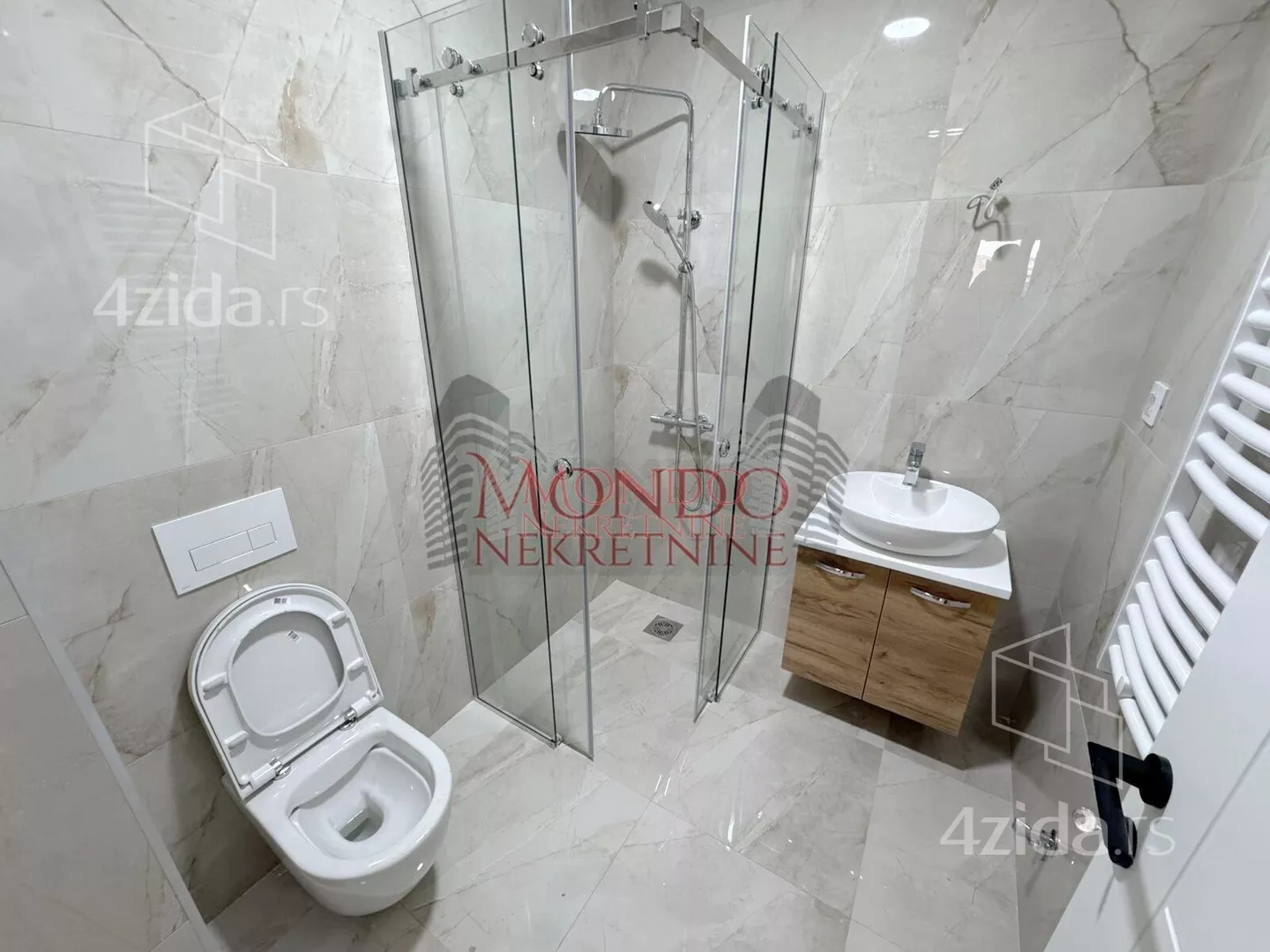 Četvorosoban stan | 4zida