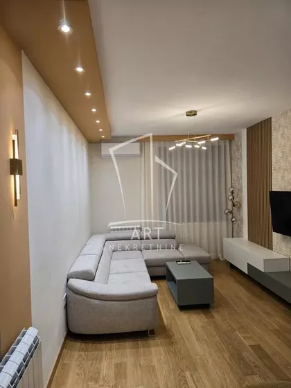 Primorska | 4zida.rs