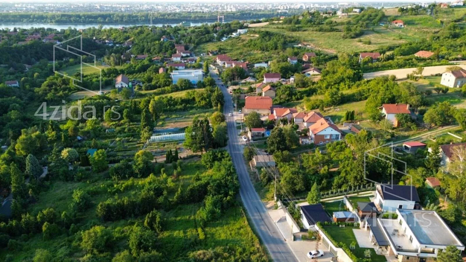 Kuća | 4zida