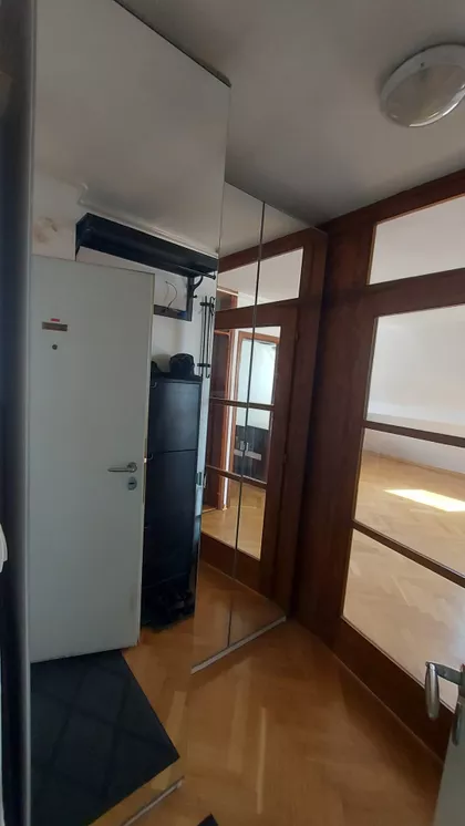 Prve Pruge | 4zida.rs