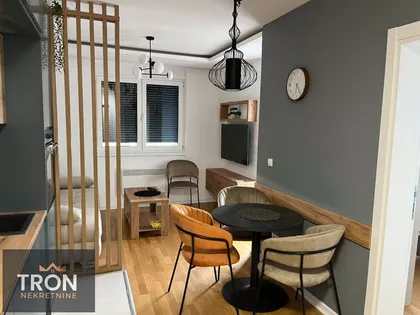 Nemanjina | 4zida.rs