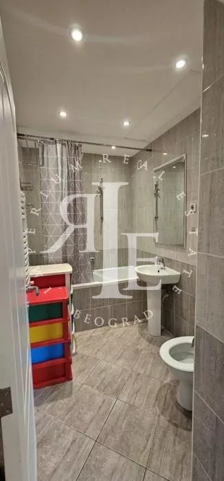 Višnjička Banja | 4zida.rs