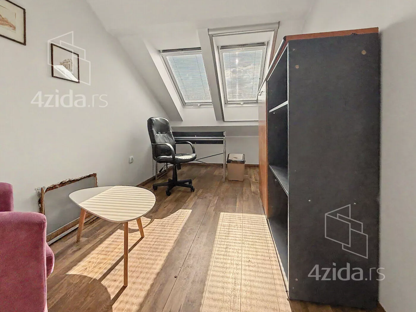 Dvoiposoban stan | 4zida