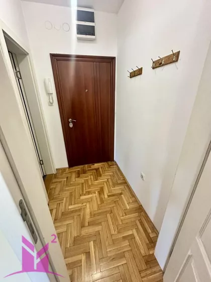 Železnička stanica | 4zida.rs