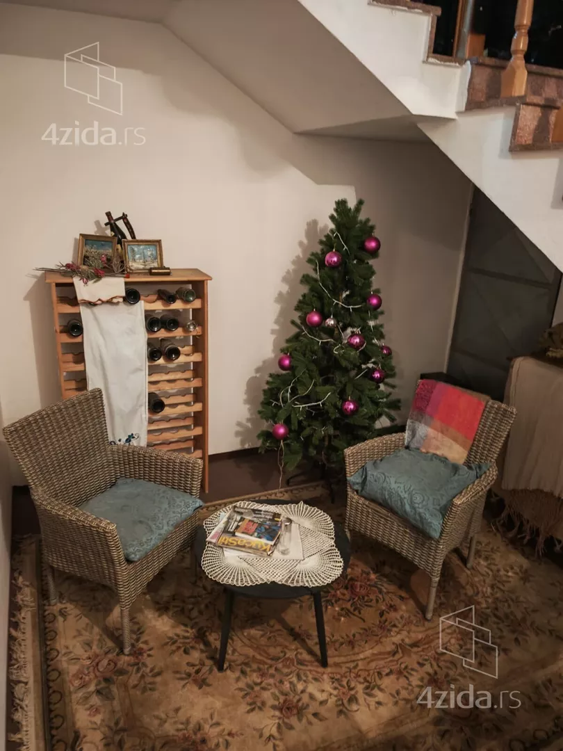 3-etažna kuća | 4zida