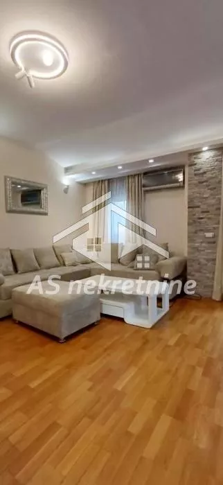 Banovo Brdo | 4zida.rs