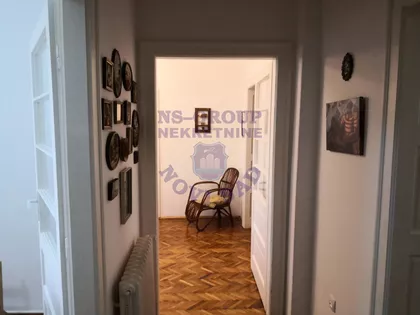 Cara Dušana | 4zida.rs