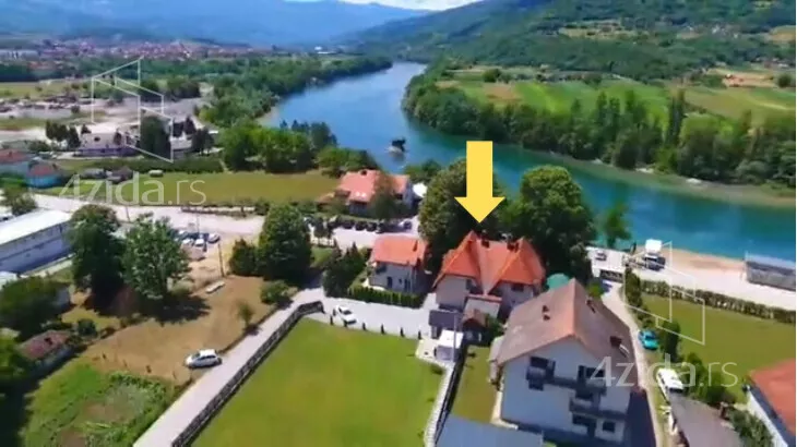 Šestosoban stan | 4zida