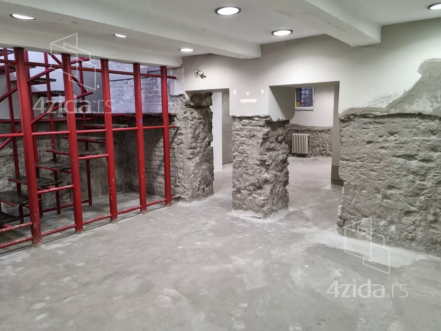Poslovni prostor | 4zida