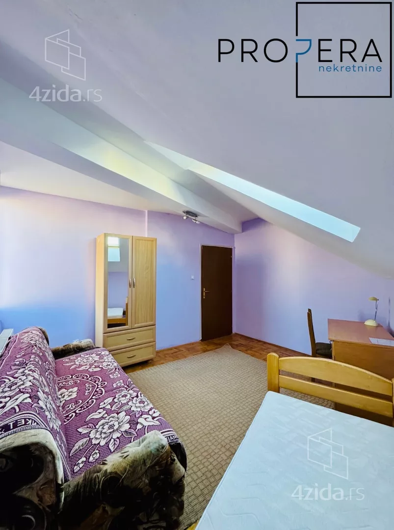 Troiposoban stan | 4zida