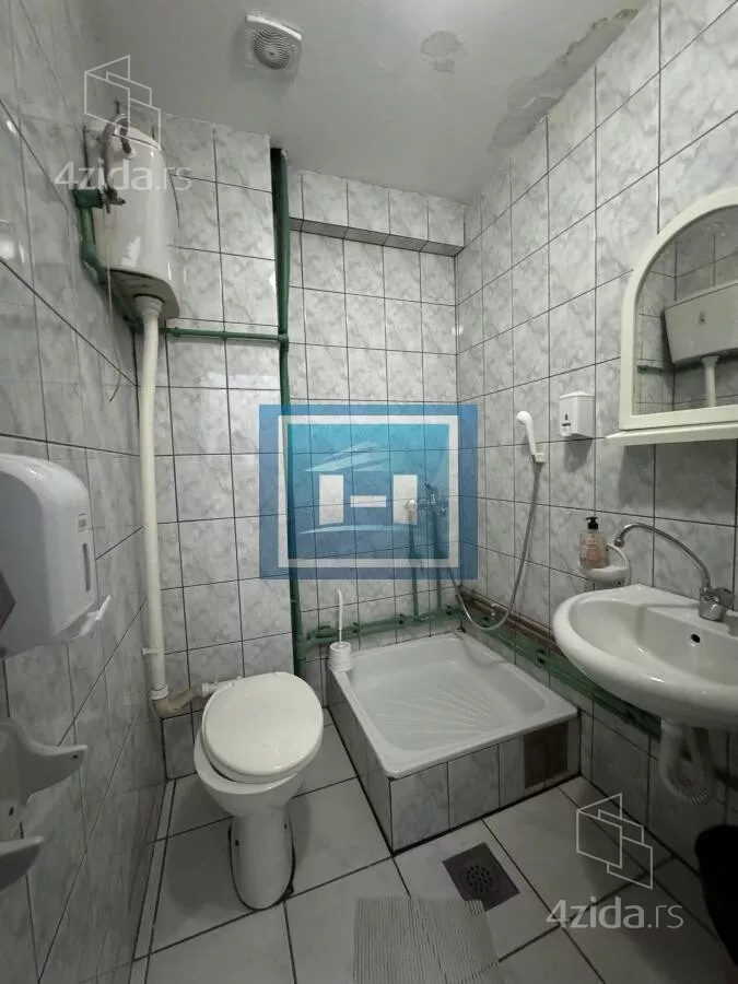 Ugostiteljski objekat | 4zida