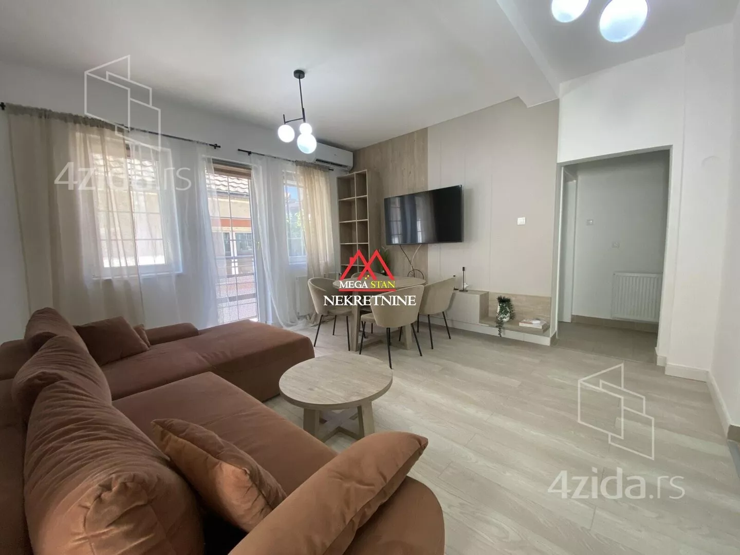 Četvorosoban stan | 4zida