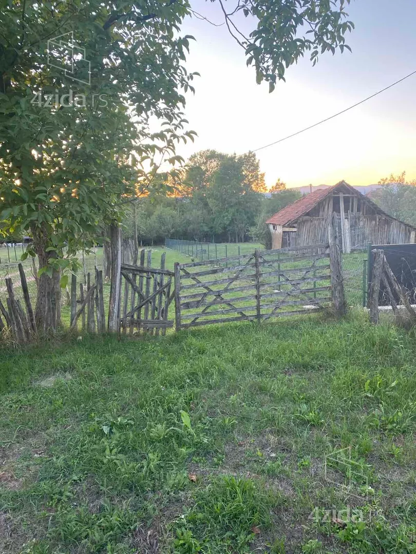 Poljoprivredno zemljište | 4zida