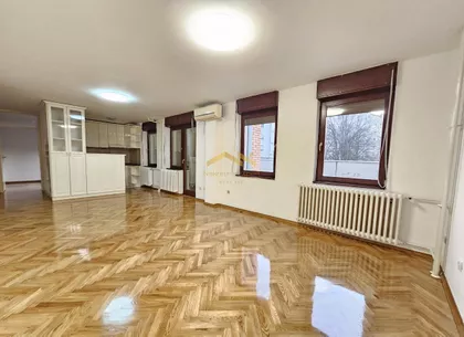 Sajmište | 4zida.rs