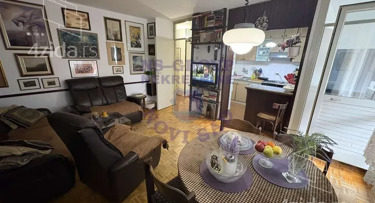 Dvoiposoban stan | 4zida