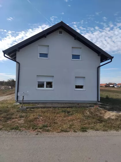 Oslobođenja 64 | 4zida.rs