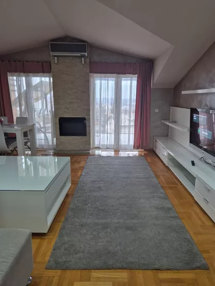 Kraljice Katarine | 4zida.rs