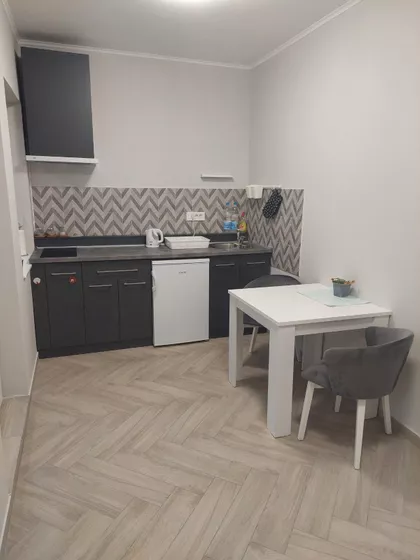 Cara Lazara 9 | 4zida.rs