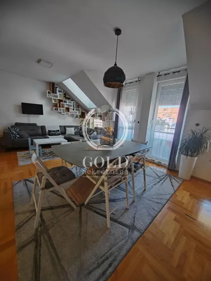 Janka Čmelika | 4zida.rs