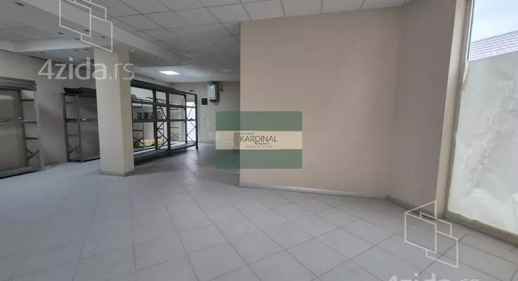 Poslovni prostor | 4zida