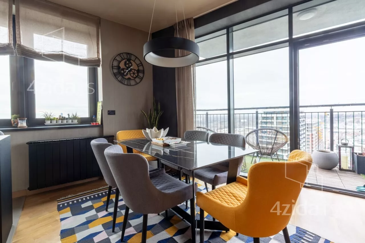 Četvorosoban stan | 4zida