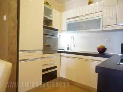 HRAM SVETOG SAVE | 4zida.rs