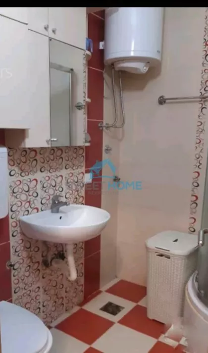 Kraljevačka | 4zida.rs