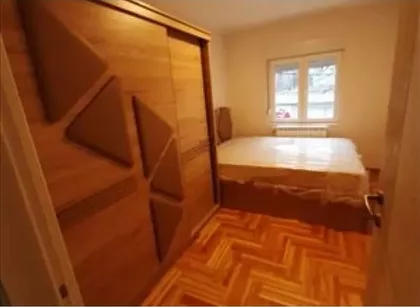Sime Šolaje | 4zida.rs