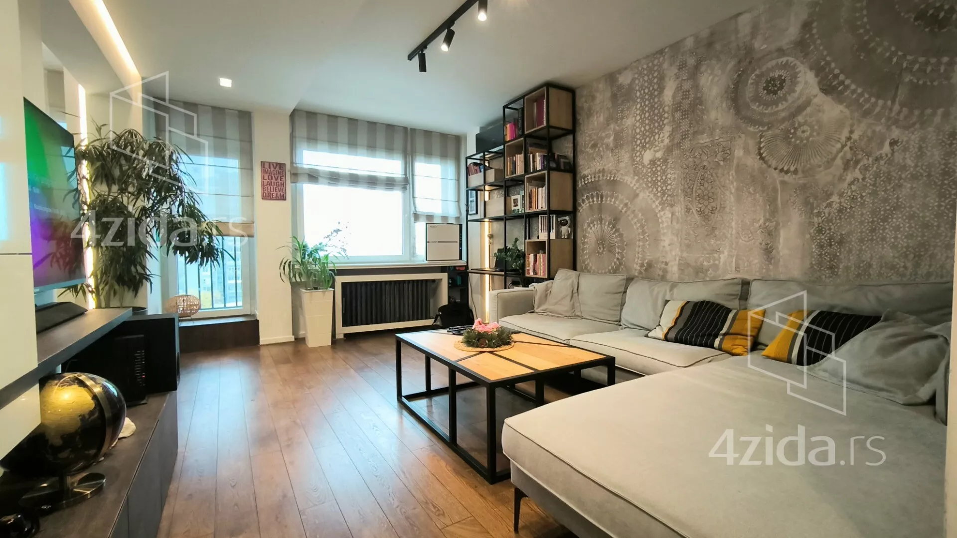 Dvoiposoban stan | 4zida