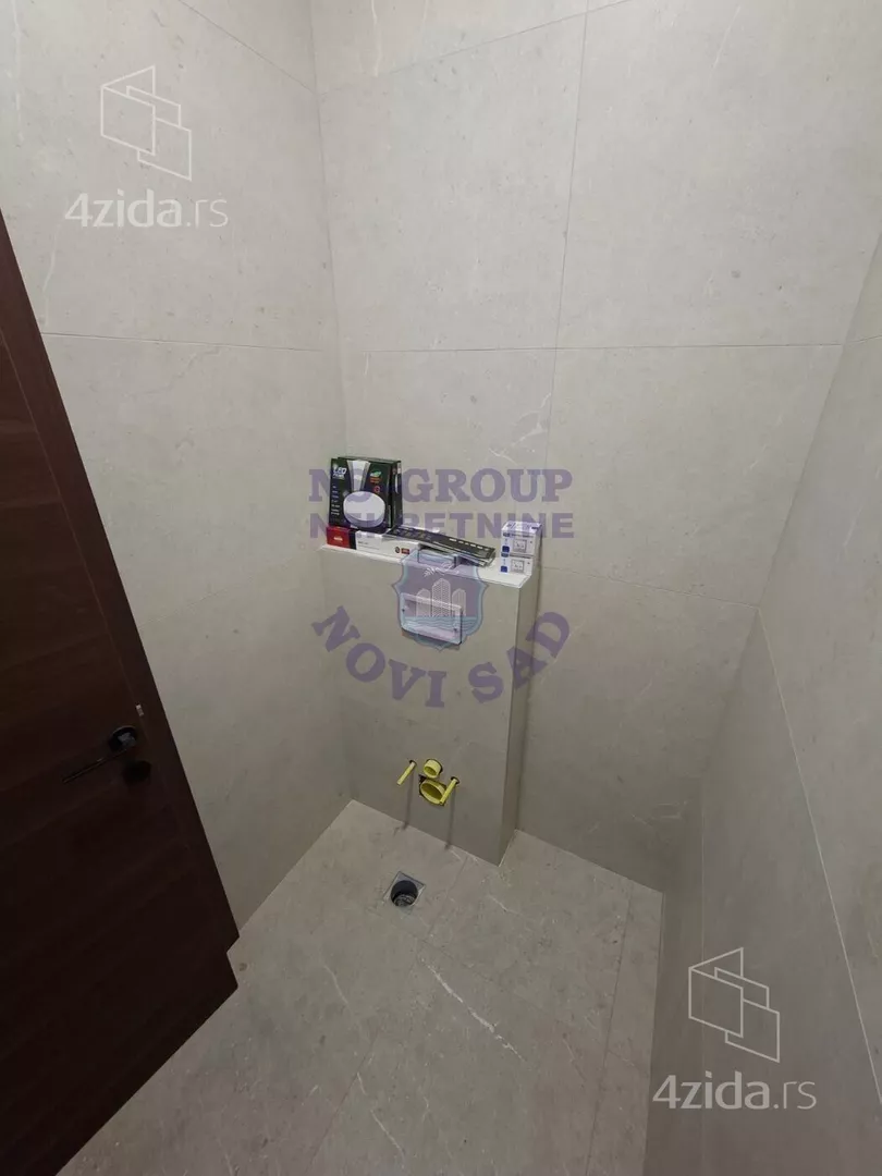 Petosoban stan | 4zida