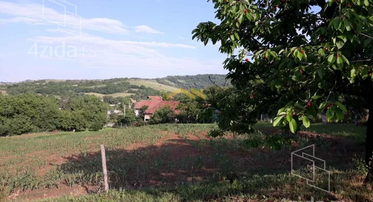 Plac | 4zida