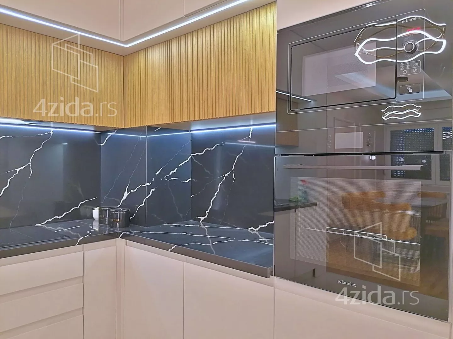 Troiposoban stan | 4zida