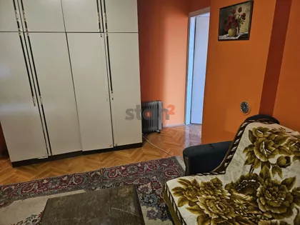 Ekonomski/Pravni Fakultet | 4zida.rs