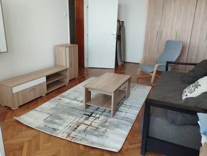 Pariske Komune | 4zida.rs