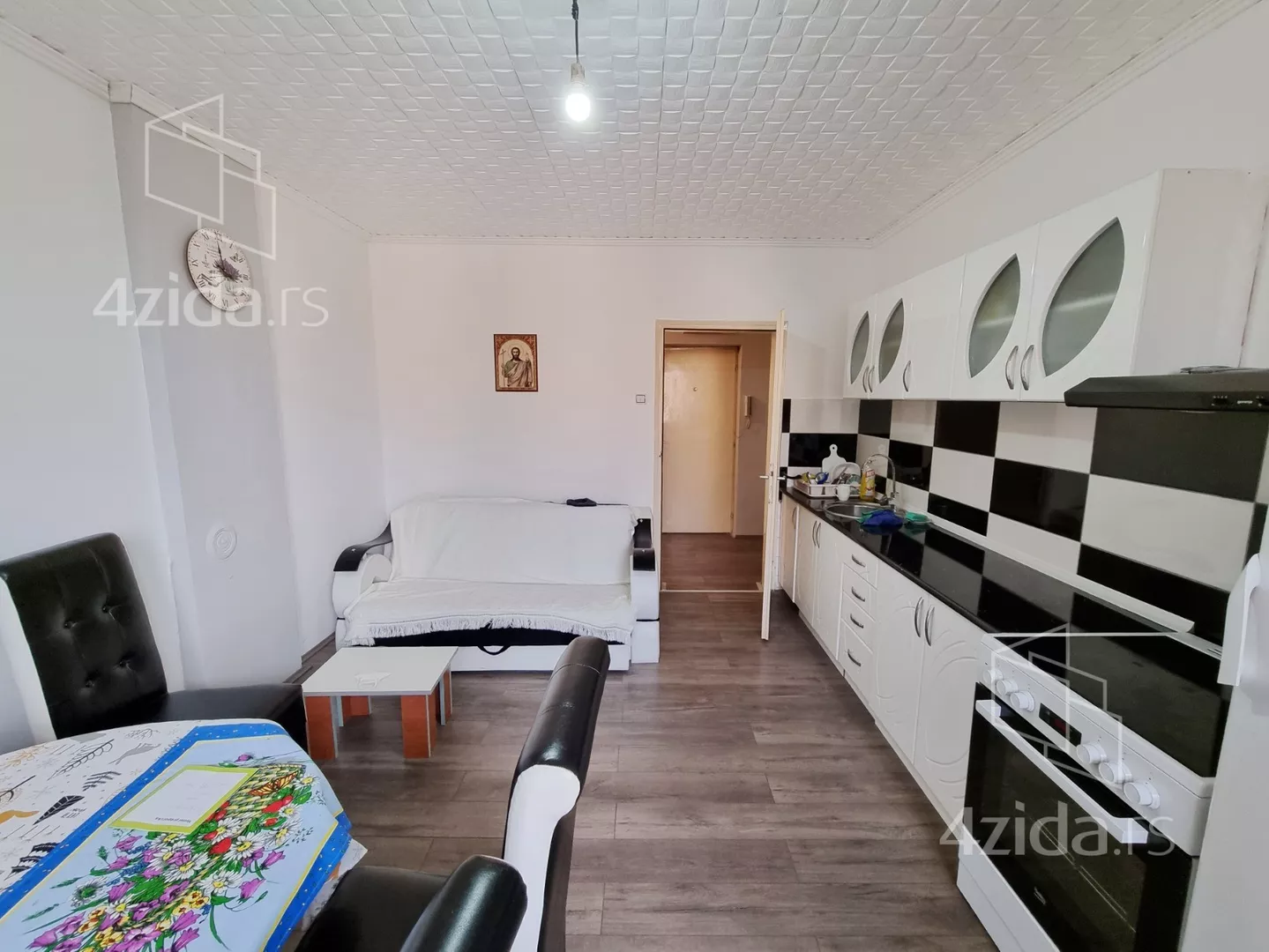 Jednosoban stan | 4zida